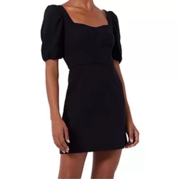 French Connection Dresses & Skirts - NEW French Connection Sweetheart Neck Black Mini Dress Puff Sleeve Size 2